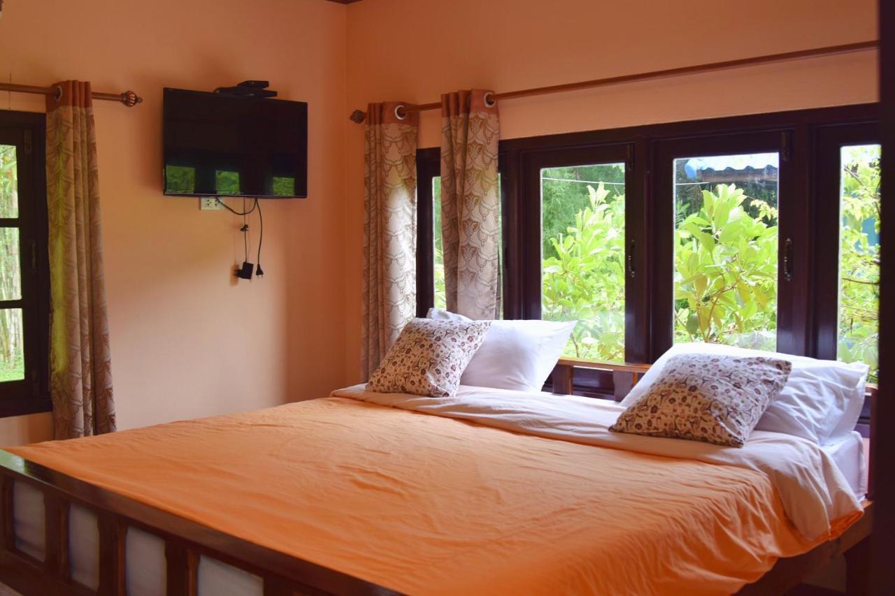 Ya Teng Homestay Ban Tha Sai Bagian luar foto