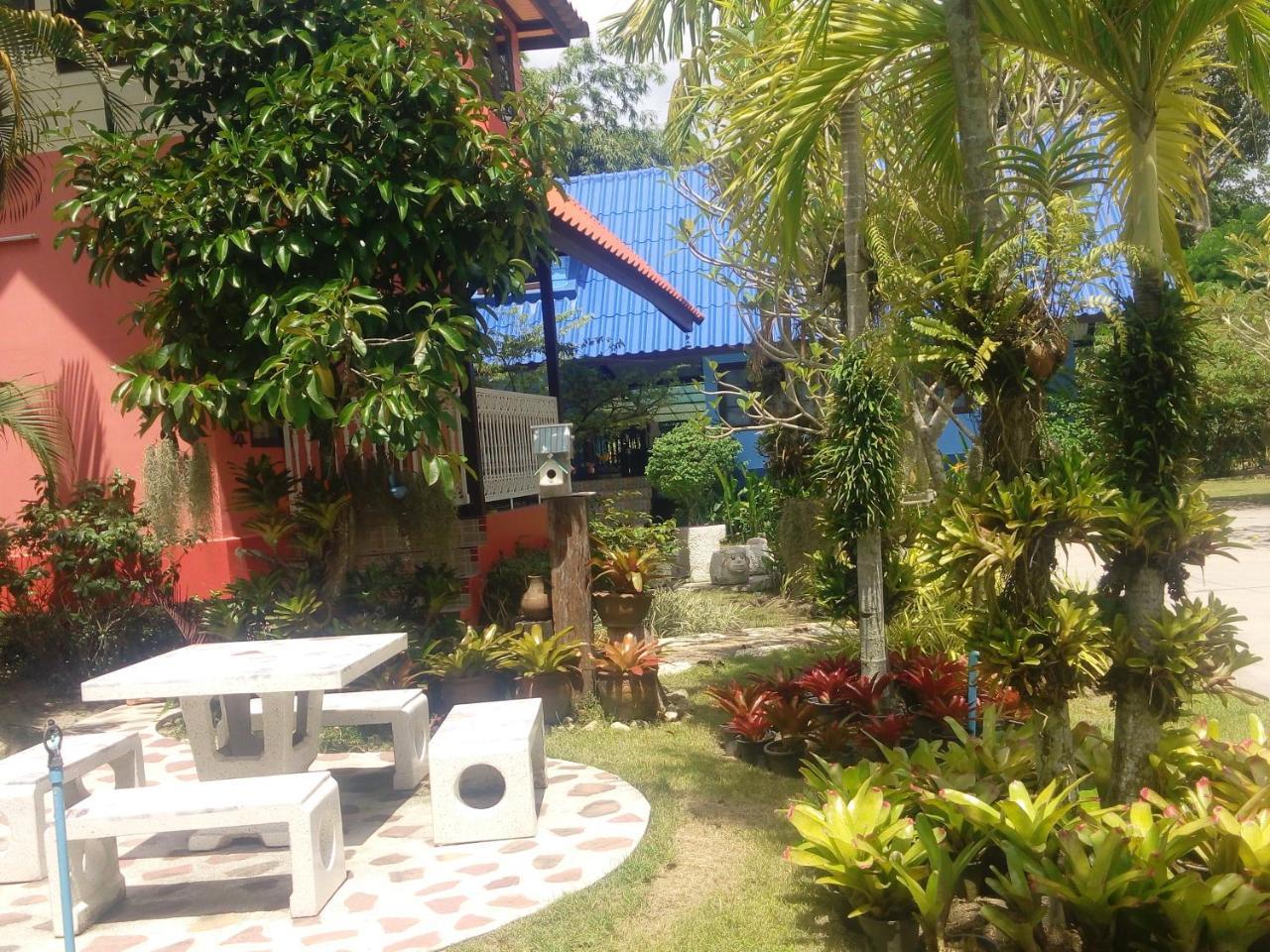 Ya Teng Homestay Ban Tha Sai Bagian luar foto