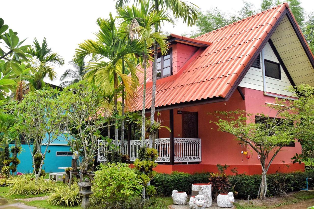 Ya Teng Homestay Ban Tha Sai Bagian luar foto