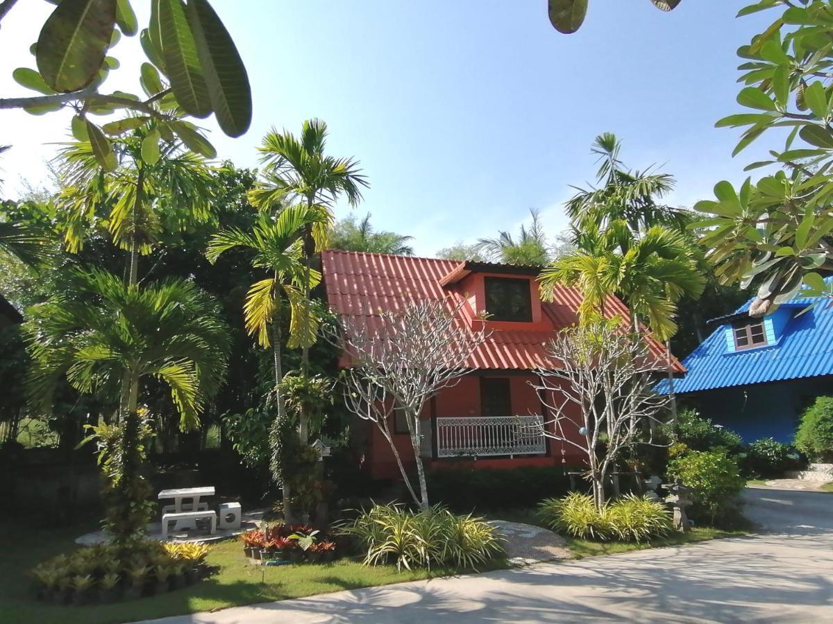Ya Teng Homestay Ban Tha Sai Bagian luar foto